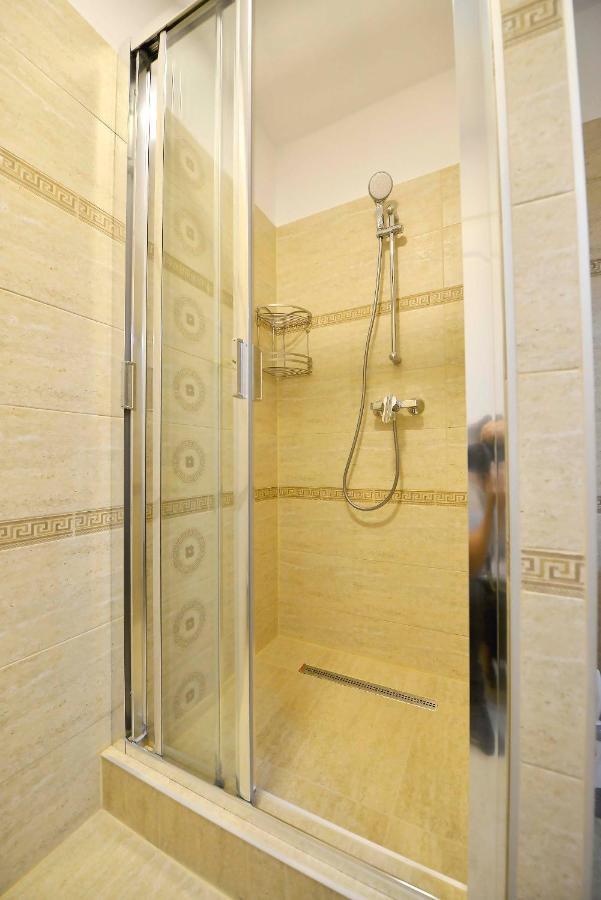 Otilia Apart otel Bükreş Dış mekan fotoğraf